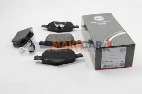 Колодки гальмівні передні Octavia/Bora/Golf 91-07 для Skoda, Volkswagen, Audi, Seat ABS 37133 фото товару