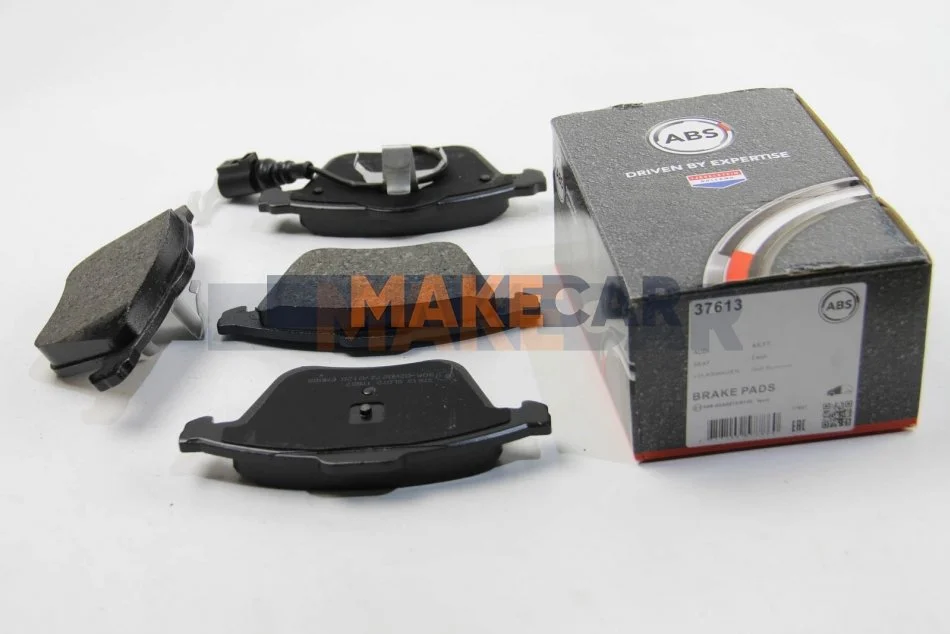 <strong>Гальмівні колодки перед. Caddy III/Golf V/Passat B6/Octavia A5 ABS 37613 (фото 1)</strong>