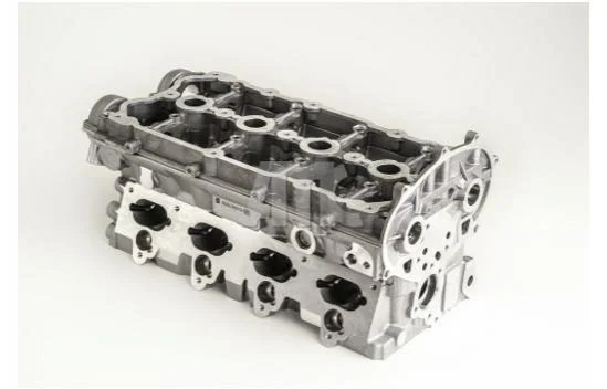 <strong>Головка блоку циліндрів VW 2.0 FSI AMC 910701 (фото 1)</strong>