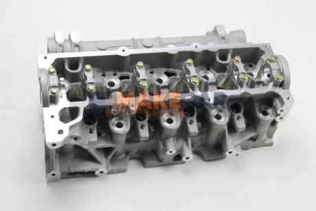 Головка блока цилиндрів Dacia Logan/ Renault Clio/Kangoo/Logan/Megane 1.5 dCi 03- для Asahi LP 98793 фото товару