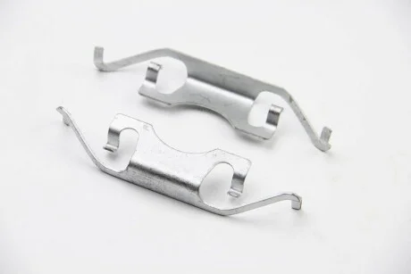 Монтажний к-кт гальмівних колодок зад MB W211/W220 02-08 для Mercedes, Dodge, Jeep AUTOFREN D42688A фото товару