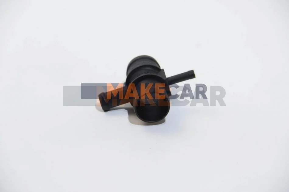 <strong>Фланець системи охолодження VW Caddy III 1.6/2.0 04-15 AUTOTECHTEILE 312 1031 (фото 1)</strong>