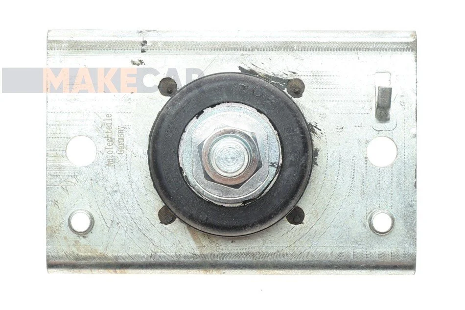 <strong>Подушка двигуна (L) Renault Master 98- AUTOTECHTEILE 512 0513 (фото 1)</strong>