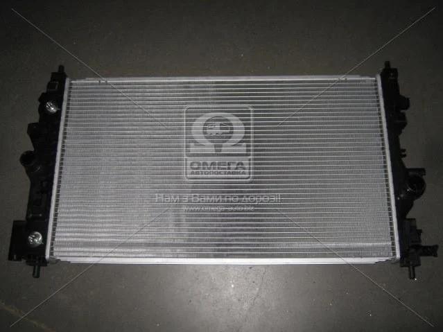 <strong>Радіатор охолодження двигуна AVA AVA COOLING OL2546 (фото 1)</strong>