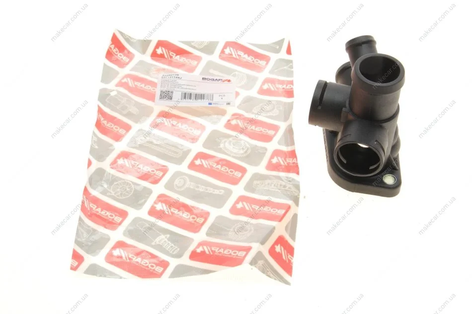 <strong>Фланець охолоджуючої рідини BOGAP A4252139 (фото 1)</strong>