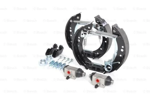 <strong>Гальмівні колодки, барабанні BOSCH 0204114613 (фото 1)</strong>