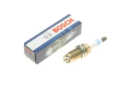 Свіча запалювання Bosch Platinum Plus FGR6HQE0 для BOSCH 0242240590 фото товару