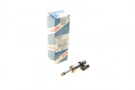 Паливний інжектор FORD B-MAX, C-MAX II, ECOSPORT, FIESTA VI, FIESTA VII, FOCUS III, GRAND C-MAX, MONDEO V, TOURNEO CONNECT V408 NADWOZIE WIELKO, TOURNEO COURIER B460 1.0 02.12- для BOSCH 0261500556 фото товару