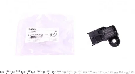 Датчик тиску наддуву для Renault, Alfa Romeo, Jeep, Fiat, Land Rover BOSCH 0281006076 фото товару