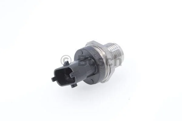 <strong>Елемент системи Common Rail BOSCH 0281006244 (фото 1)</strong>