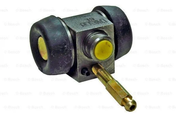 <strong>IVECO Рабочий тормозной цилиндр задний DAILY -99 BOSCH 0986475826 (фото 1)</strong>