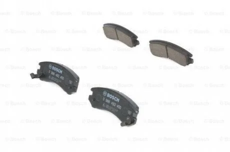 Комплект гальмівних колодок для Suzuki BOSCH 0986493450 фото товару