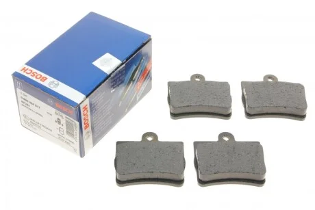 Гальмівні колодки дискові для Mercedes BOSCH 0 986 494 017 фото товару