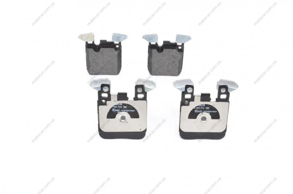 <strong>Гальмівні колодки, дискові BOSCH 0986494774 (фото 1)</strong>