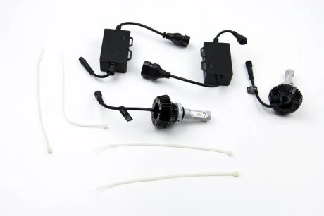 Автолампа HB4 LED 12/24V 9006 4000 Lm WHITE 6000K CANBUS (2 шт) для Bosma 6445 фото товару