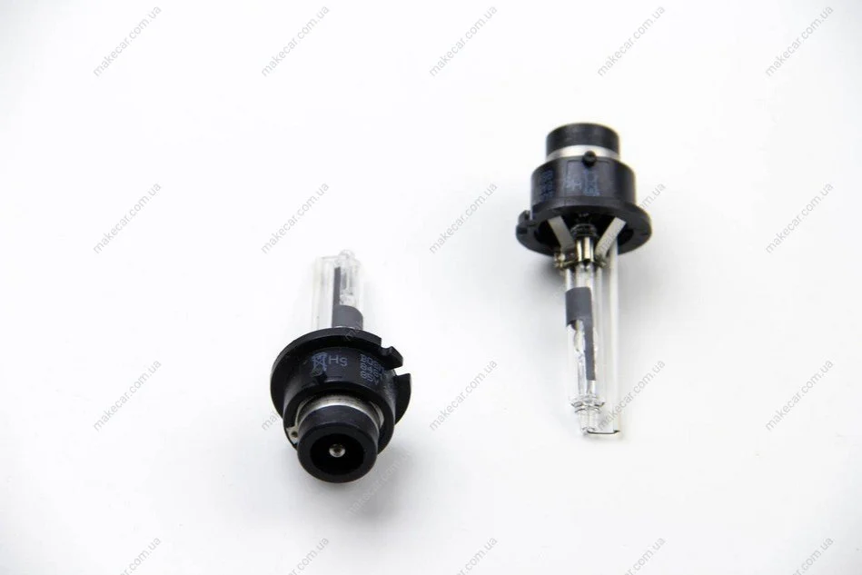 <strong>Лампа ксенонова D2R XENON 85V 35W P32D-3 6000K (2 шт) Bosma 8481D (фото 1)</strong>