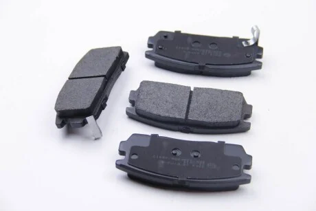 Гальмівні колодки зад. Chevrolet Captiva 06- (akebono) для Vauxhall, Chevrolet, Opel, Daewoo, Pontiac BREMSI BP3304 фото товару