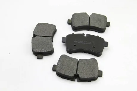 Гальмівні колодки зад. Iveco Daily 06-14 (brembo) для BREMSI BP3315 фото товару