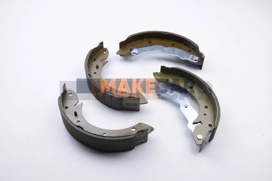 <strong>Гальмівні колодки зад. BMW 3(E36) 90-00 (TRW) BREMSI GF0077 (фото 1)</strong>