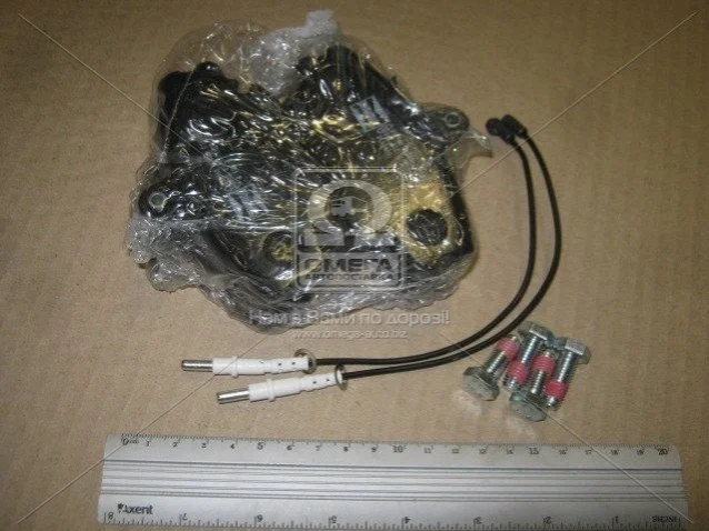 <strong>Колодки гальмові дискові передні PEUGEOT 205, 309, RENAULT Clio, Clio II, Espace I, Fuego, Megane, Megane Scenic, Twingo, Rapid CHAMPION 571526CH (фото 1)</strong>