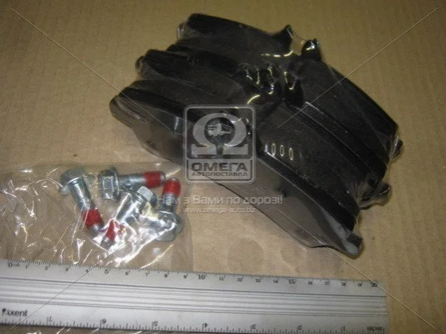 <strong>Колодки гальмівні дискові задні Sprinter/ VW Crafter 5T (06-) CHAMP CHAMPION 573728CH (фото 1)</strong>