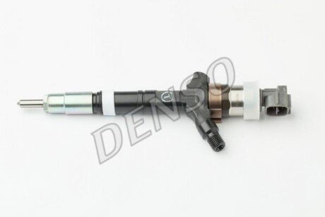 Інжектор TOYOTA LAND CRUISER / PRADO (J120) (02-10),TOYOTA LAND CRUISER / PRADO (J90) (95-) DENSO DCRI100750 фото товару