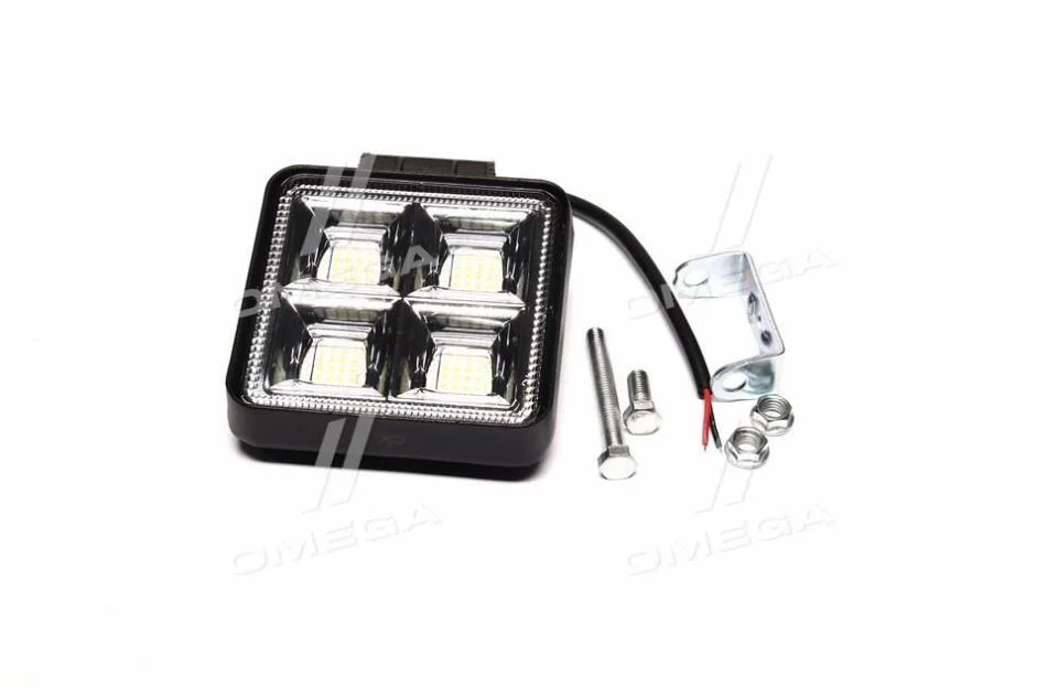 <strong>Фара LED квадратна 48W, 10-30V вузький промінь <ДК> Дорожня карта DK.4SQ.0111 (фото 1)</strong>