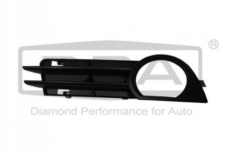 Решетка протифотуманной фары правая с отверстием Audi A3 (03-12) DPA 88071807902 (фото 1)