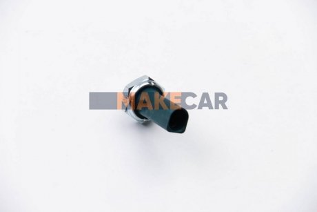 Датчик давления масла (0,5bar/1 конт./зелёный) VW Caddy III/Golf V 1.0-1.8 95- FACET 7.0139 (фото 1)