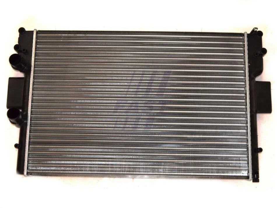 <strong>Радіатор основний 3.0MJET 16V, 2.3HDI 16V Iveco Daily E5 11-14, Iveco Daily E4 06-11 FAST FT55244 (фото 1)</strong>
