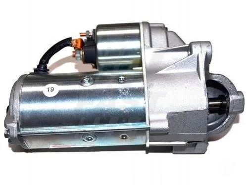 <strong>Стартер Renault Laguna, Megane, Scenic, Trafic/Mitsubishi Carisma, Space Star/ Nissan Primera, Primastar/ Suzuki Grand Vitara F9Q (05-14) Fa FAST FT74219 (фото 1)</strong>