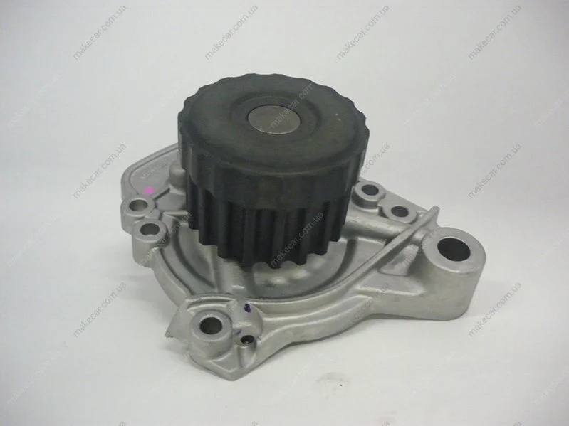 <strong>Насос системи охолодження GMB GWHO-48A (фото 1)</strong>
