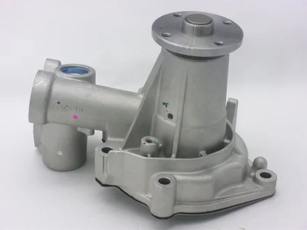 Насос водяний Hyundai Galloper 2.5TD 98-03/ H100 2.5 93-00/ Kia Pregio 2.5D 95-04/ Mitsubishi L200 92-07/ L300 -06/ Pajero -99 для GMB GWHY107A фото товару