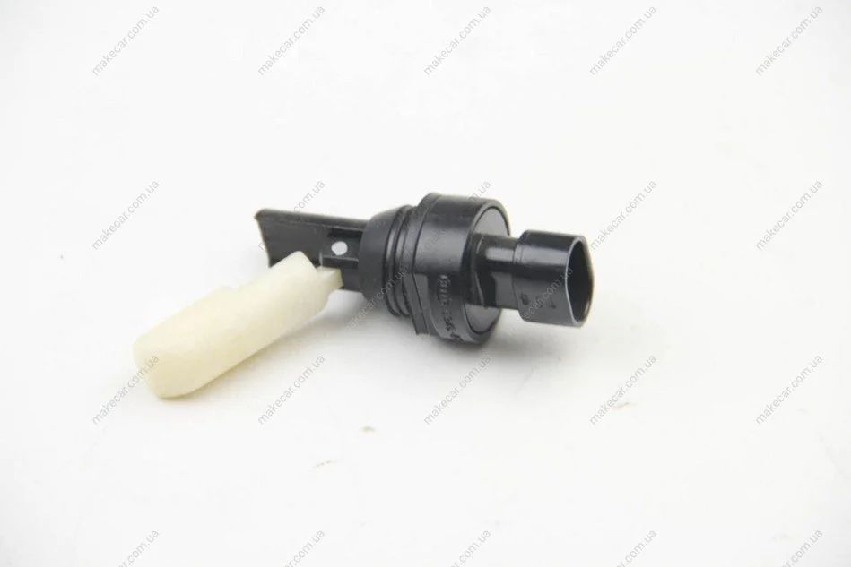 <strong>Датчик рівня води ASTRA/OMEGA/VECTRA88- HELLA 6PR005345-031 (фото 1)</strong>