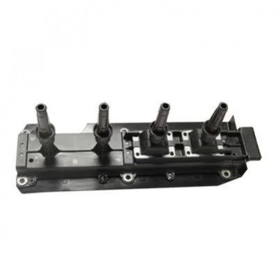 <strong>CITROEN Катушка зажигания Xsara,ZX,Peugeot 306,406 1.8/2.0 94- HITACHI 133821 (фото 1)</strong>
