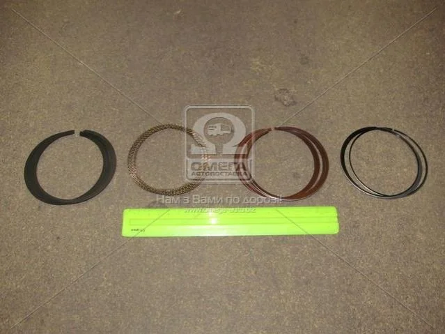 <strong>Кільця поршневі Hyundai/Kia/Mobis 23040-38920 (фото 1)</strong>