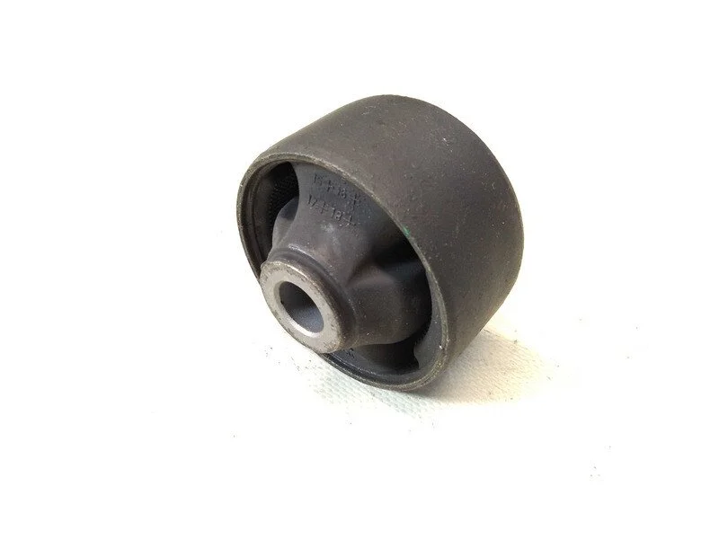 <strong>Сайлентблок переднього важеля передній Hyundai/Kia/Mobis 54584-D3000 (фото 1)</strong>