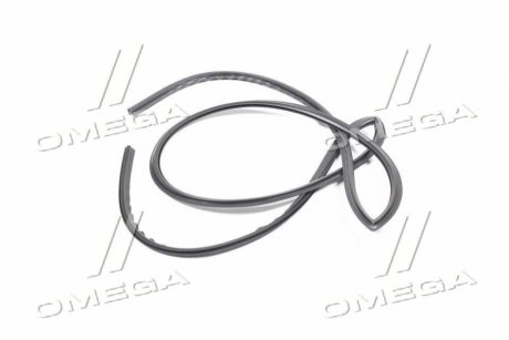 Молдинг стекла лобового (HYUND Hyundai/Kia/Mobis 86130 2S000
