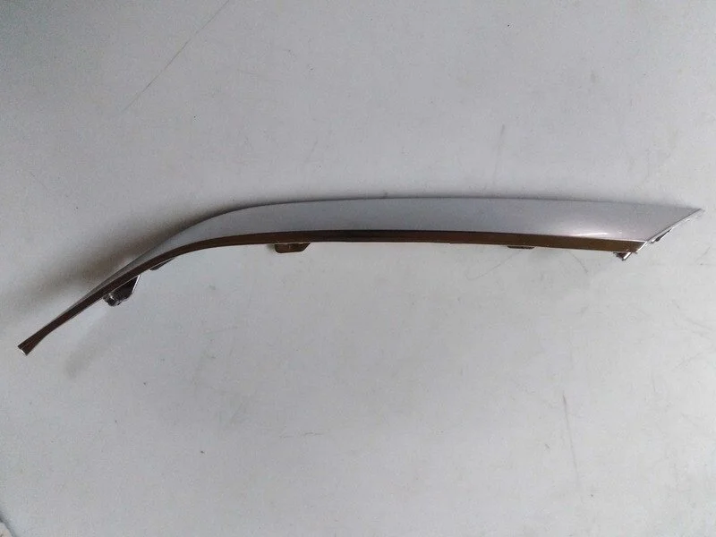 <strong>Молдинг бампера переднього Hyundai/Kia/Mobis 86375S1020 (фото 1)</strong>