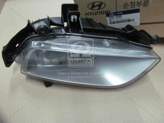<strong>Фара протитуманна ліва Grand Starex (07-) Mobis Hyundai/Kia/Mobis 922014H000 (фото 1)</strong>