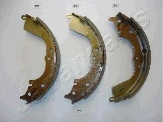 <strong>TOYOTA Щеки тормозные HIACE IV 95- JAPANPARTS GF-242AF (фото 1)</strong>