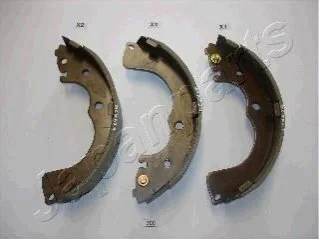 <strong>MAZDA щоки гальм. задні MPV -06 JAPANPARTS GF-300AF (фото 1)</strong>