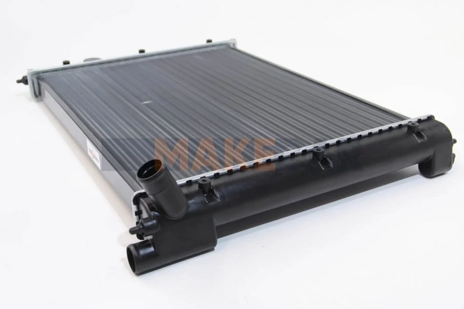 <strong>Радіатор води VW T3 81-92 (568x438x42) JP GROUP 1114202300 (фото 1)</strong>