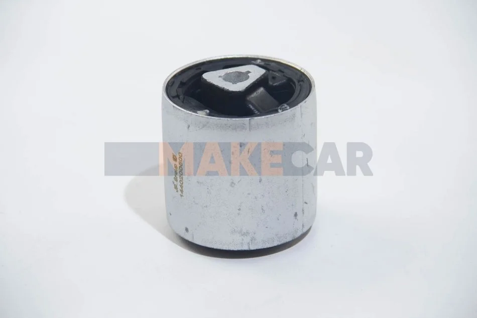 <strong>Сайлентблок переднього важеля (зверху) BMW E60/61 2.0-5.0 01-10 JP GROUP 1440200500 (фото 1)</strong>