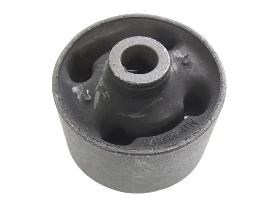 <strong>Сайлентблок переднего рычага задний M11 Китай M11-2909070 (фото 1)</strong>