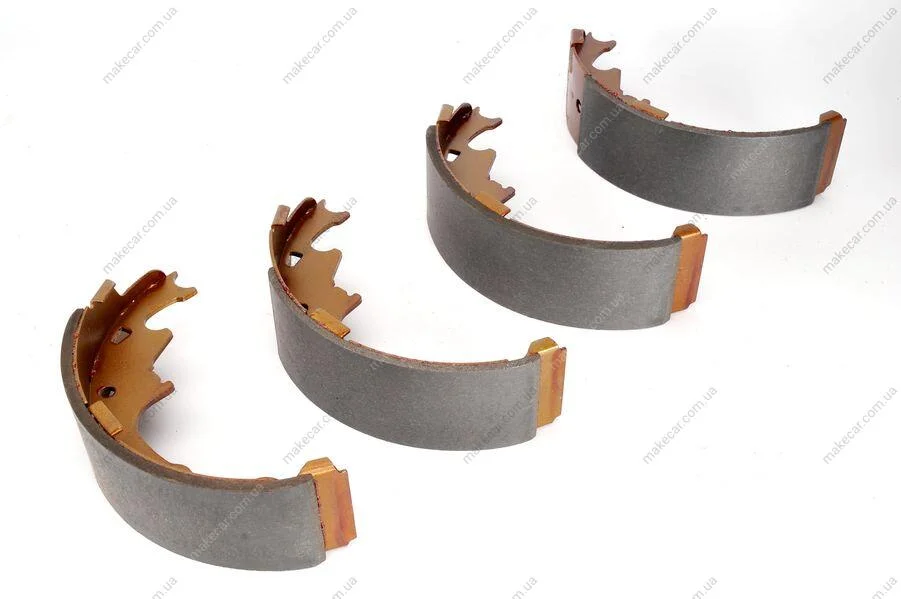 <strong>Гальмівна колодка CHRYSLER GRAND VOYAGER III, VOYAGER I, VOYAGER II, VOYAGER III DODGE CARAVAN JEEP CHEROKEE, GRAND CHEROKEE I, WRANGLER I, WRANGLER II PLYMOUTH VOYAGER 2.0-5.9 10.84-01.08 LPR 07240 (фото 1)</strong>