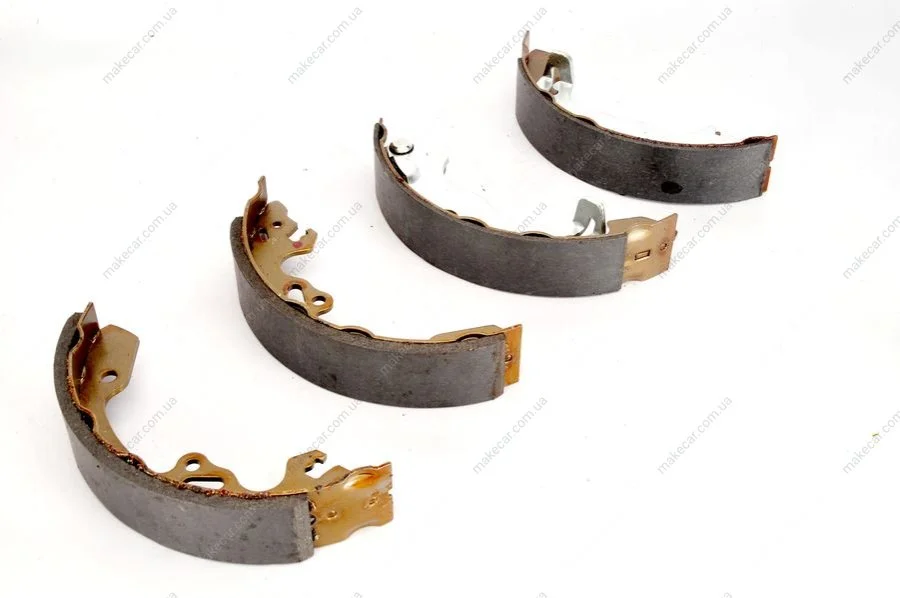 <strong>Гальмівні колодки барабанні LPR 07380 (фото 1)</strong>