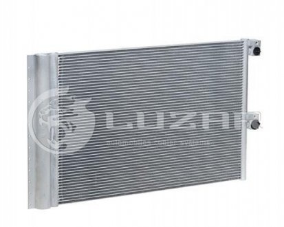 Радіатор кондиціонера 2123 (02-) (з ресивером)) LUZAR LRAC 0123
