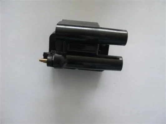 <strong>Котушка системи запалювання MAGNETI MARELLI 060717121012 (фото 1)</strong>