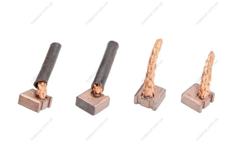<strong>Комплект щіток MAGNETI MARELLI 940113990279 (фото 1)</strong>